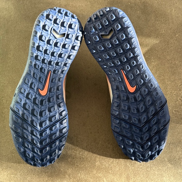 Nike Air Zoom Cleats in White and Yellow - Picture 2 of 3